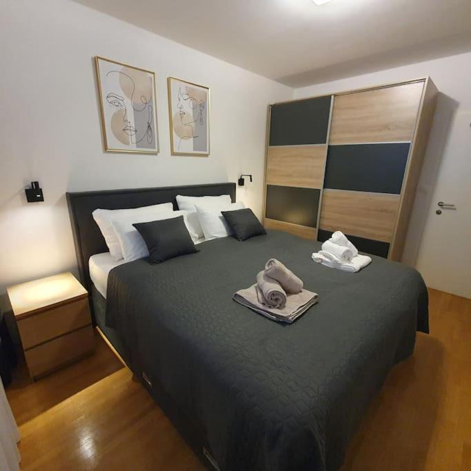 Apartma Design Bliss Retreat - Parking